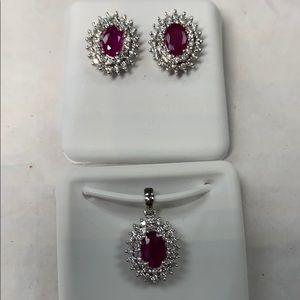 NEW 14K Solid Gold Diamonds Ruby set